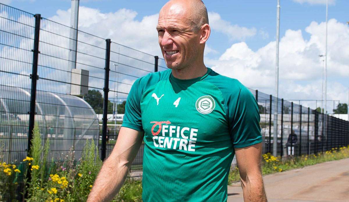 Arjen Robben gibt nach seinem Karriereende 2019 ein Comeback in Groningen.