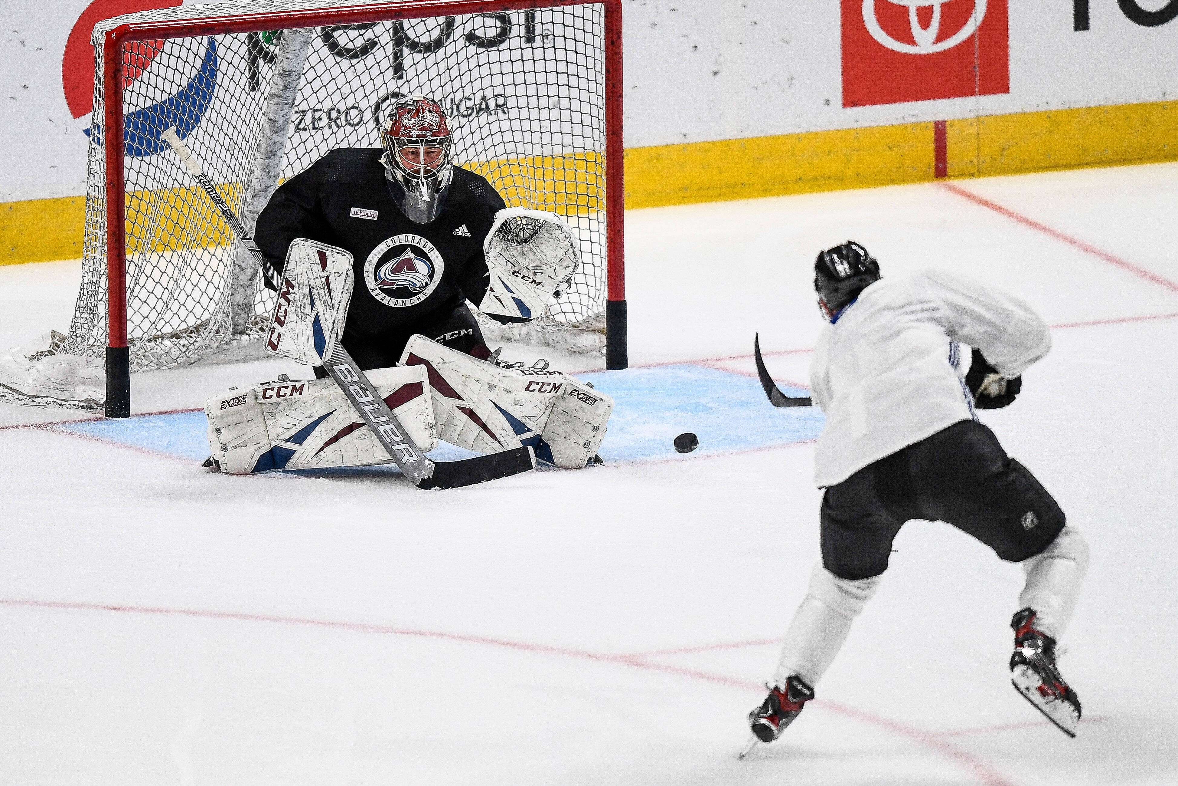 Philipp Grubauer hielt für Colorado Avalanche mehrere Schüsse.