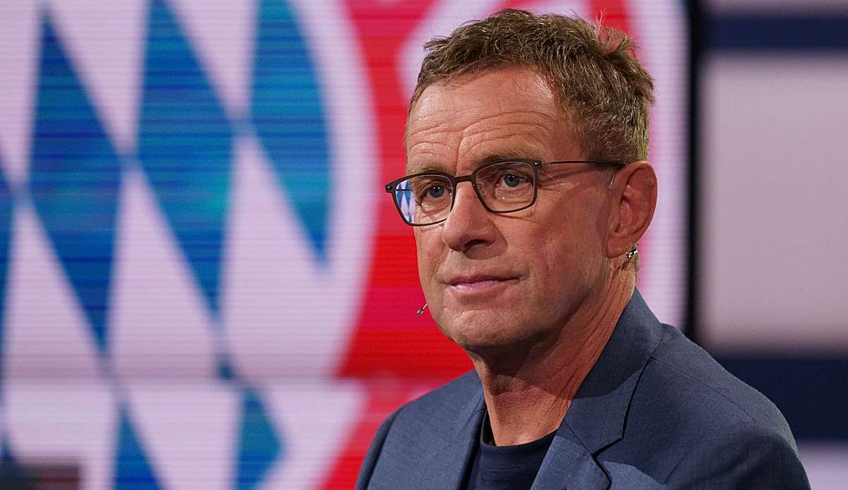 Rangnick hat den FC Bayern für seine Gala gegen Barca gelobt.