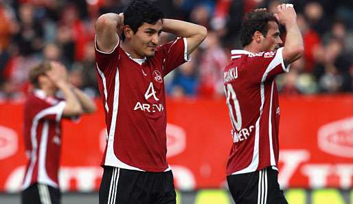 Ilkay Gündogan (M.) wechselte 2008 von VfL Bochum II nach Nürnberg