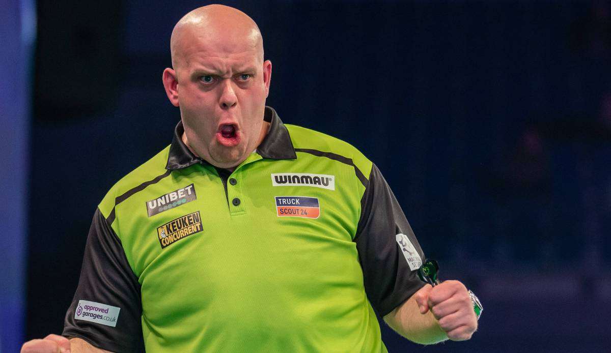 Michael van Gerwen führt seine Gruppe an.