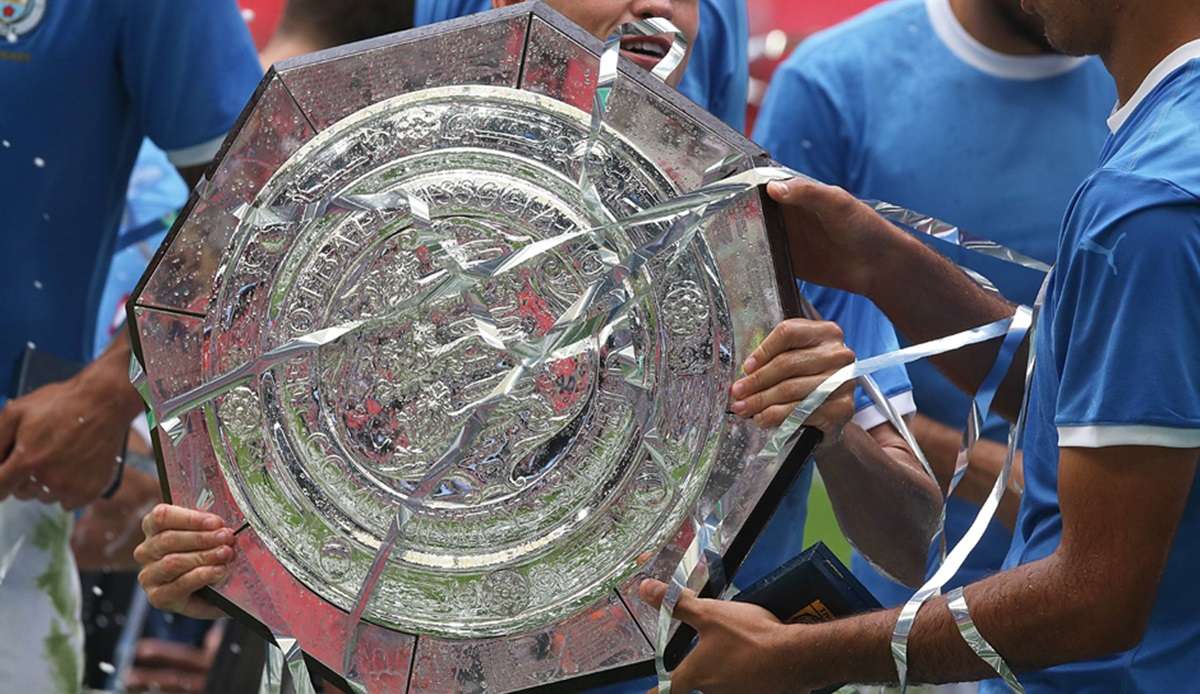 Manchester City ist der Titelverteidiger des Pokals.