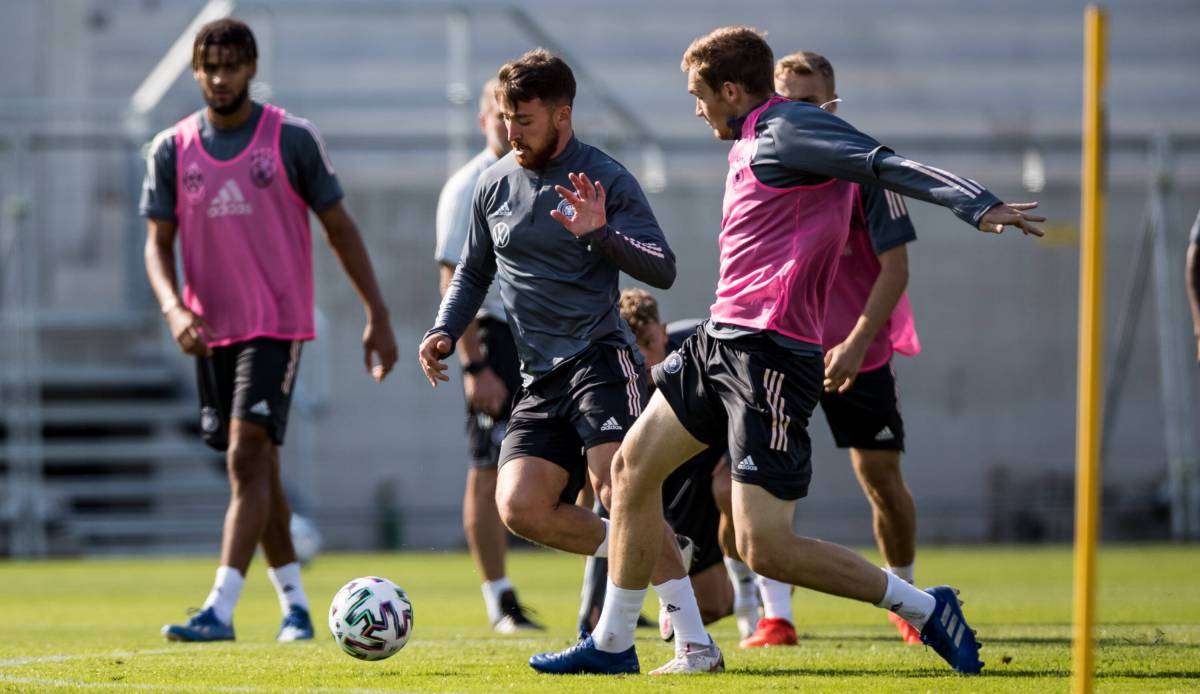Die Deutsche Mannschaft spielt heute gegen Moldawien.