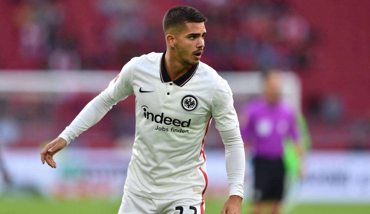 Andre Silva bleibt langfristig bei Eintracht Frankfurt.