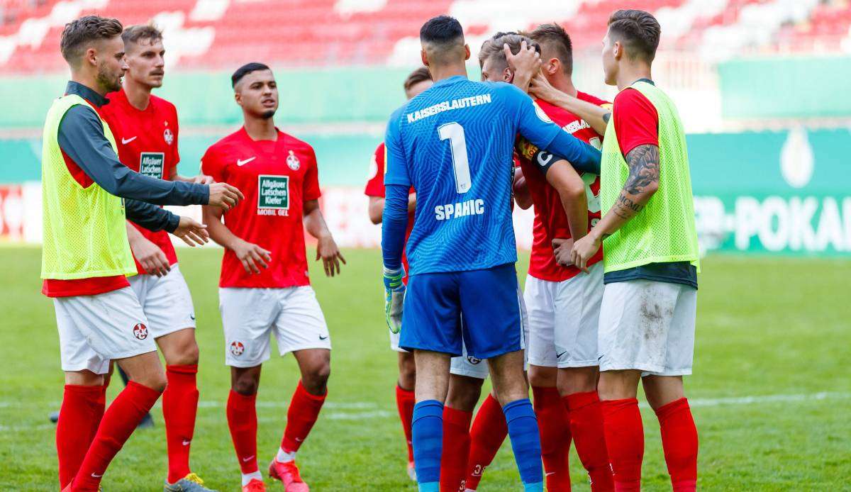 Der 1. FC Kaiserslautern unterlag Jahn Regensburg in der 1. Runde des DFB-Pokals im Elfmeterschießen (3:4).