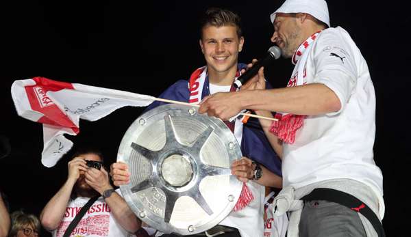 Mit dem VfB Stuttgart stieg Mitch Langerak 2017 in die Bundesliga auf.