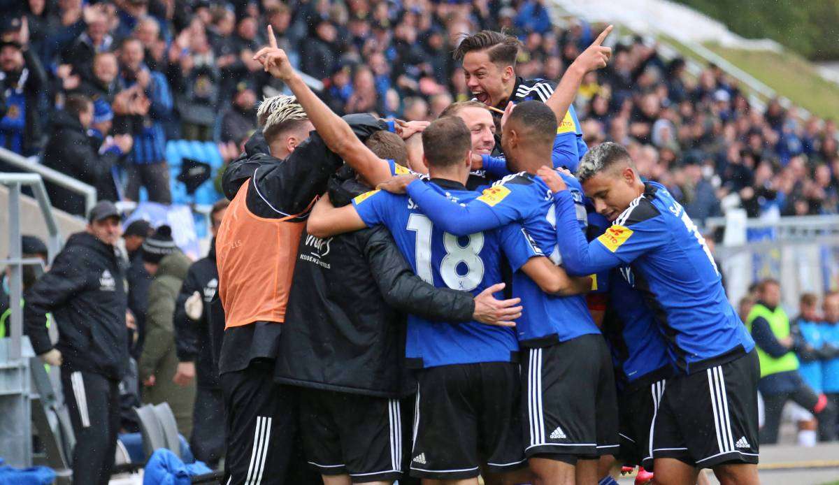 Die Saarbrücker gewannen gegen Hansa mit 2:0.