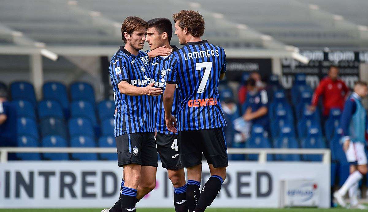 Atalanta Bergamo hat mit dem deutschen Nationalspieler Robin Gosens seine Siegesserie fortgesetzt und zumindest vorübergehend die Tabellenspitze der Serie A übernommen.