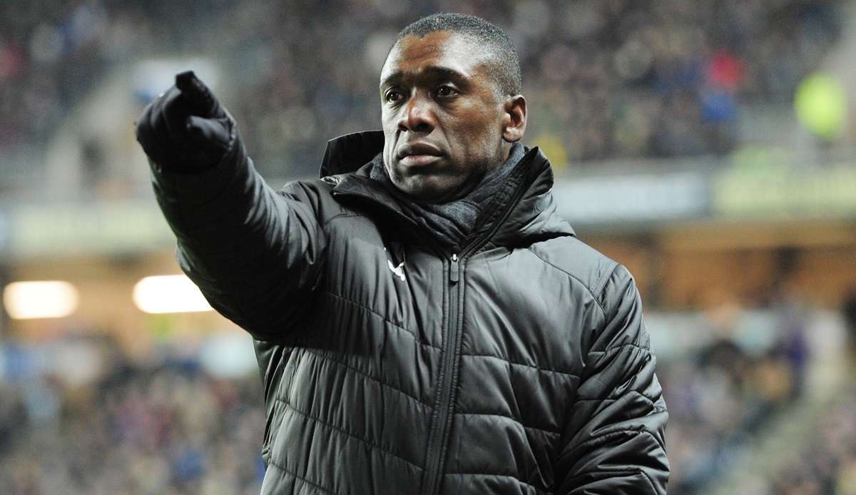 Der viermalige Champions-League-Sieger und heutige Trainer Clarence Seedorf (44) spricht im Interview mit SPOX und Goal über Rassismus im Fußball