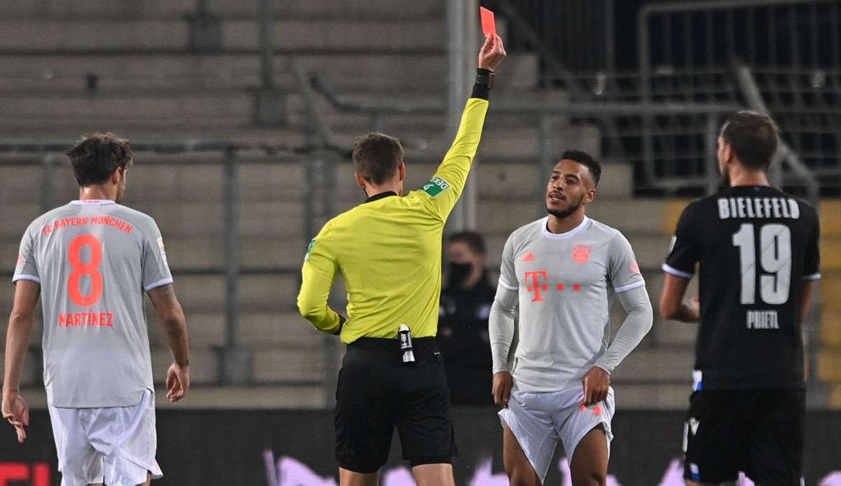 Corentin Tolisso sah beim 4:1-Sieg des FC Bayern München bei Arminia Bielefeld in der 76. Minute die Rote Karte.