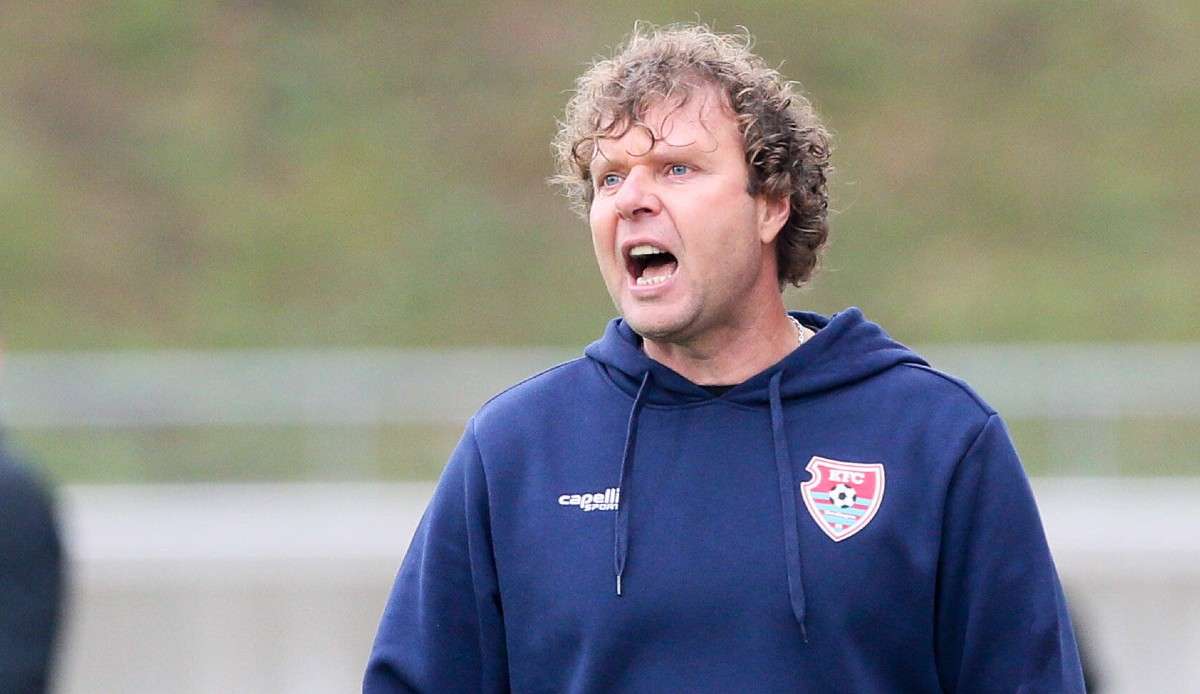 Stefan Krämer möchte mit seiner Truppe heute einen Dreier einfahren.