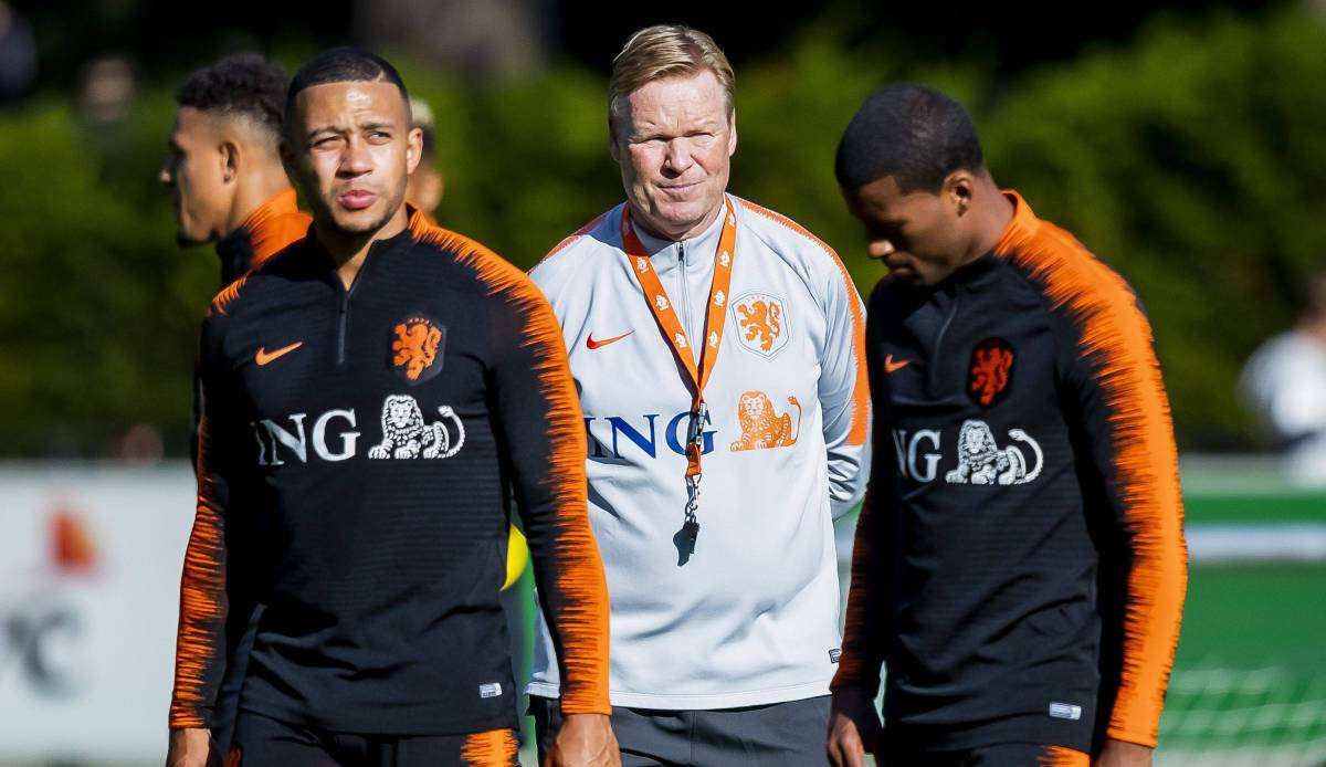 Ronald Koeman trainierte Depay und Wijnaldum bei der Nationalmannschaft.