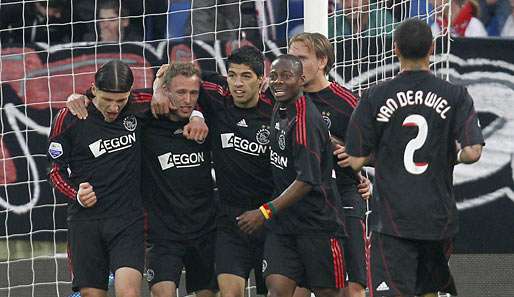 Marko Pantelic (l.) wechselte 2009 von Hertha BSC zu Ajax Amsterdam