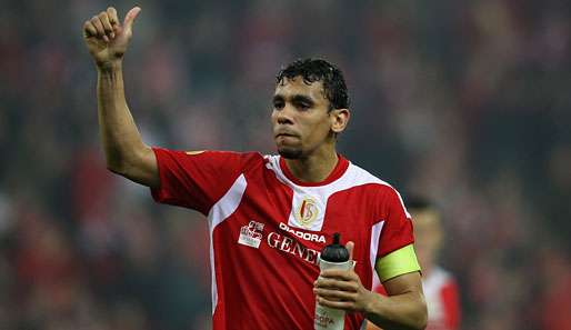 Mit Igor de Camargo kommt möglicherweise ein Spieler mit CL-Erfahrung zu den Fohlen