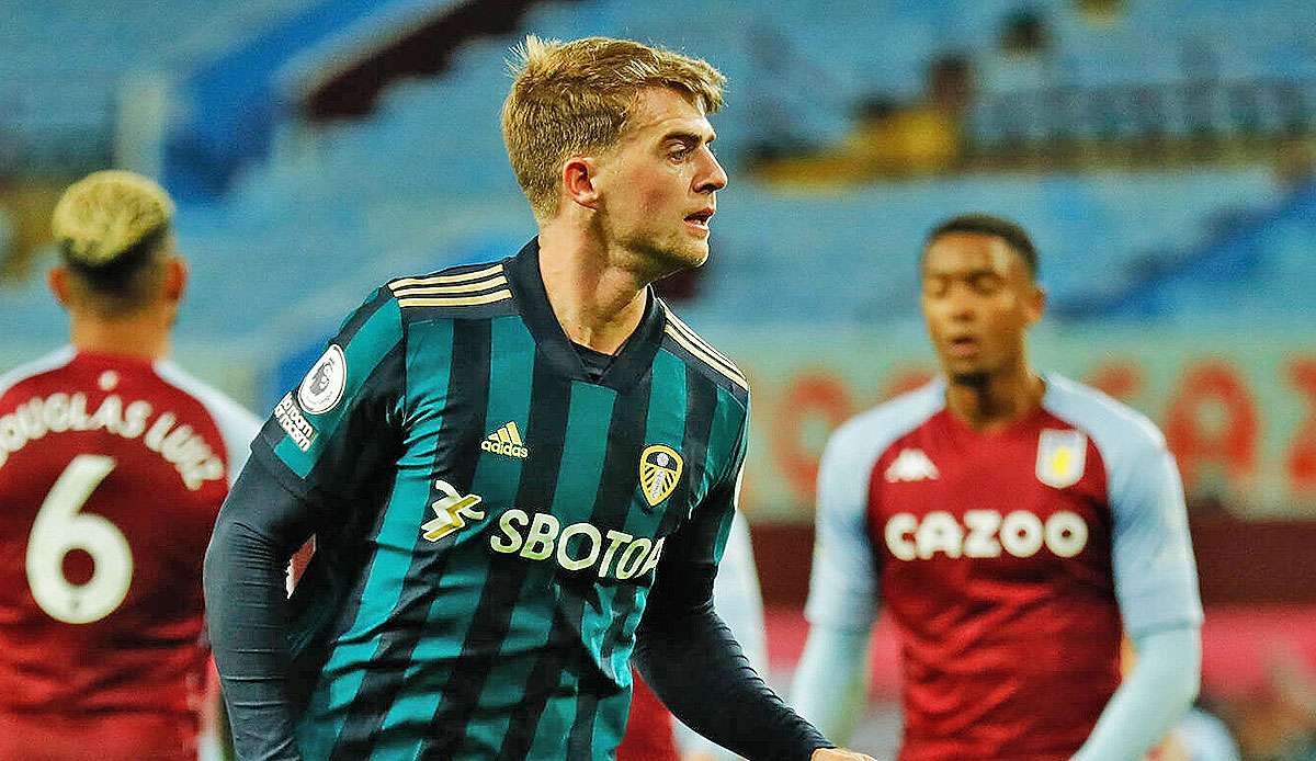 Patrick Bamford erzielte gegen Aston Villa einen Hattrick.