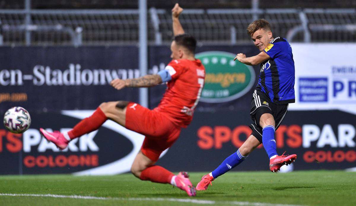 1. FC Saarbrücken gewann das Freitagsspiel gegen Viktoria Köln.