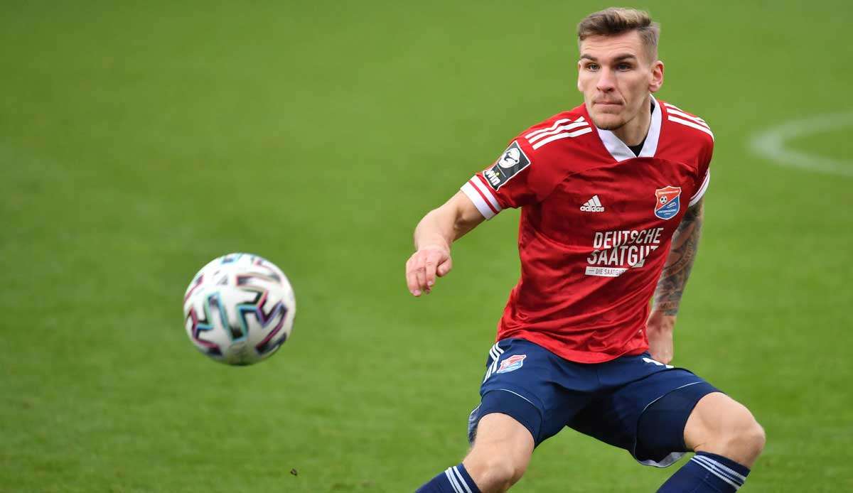 Die SpVgg Unterhaching trifft heute auf den Halleschen FC.