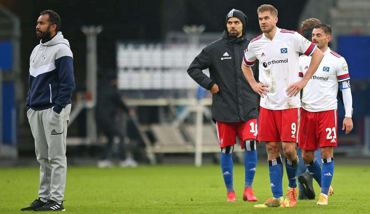 Daniel Thioune (l.) muss seine Rothosen wieder in die Spur bringen.