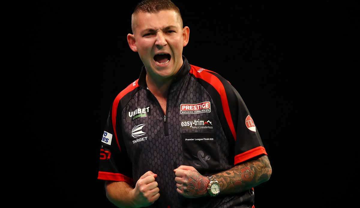 Nathan Aspinall tritt bei der Darts WM an.