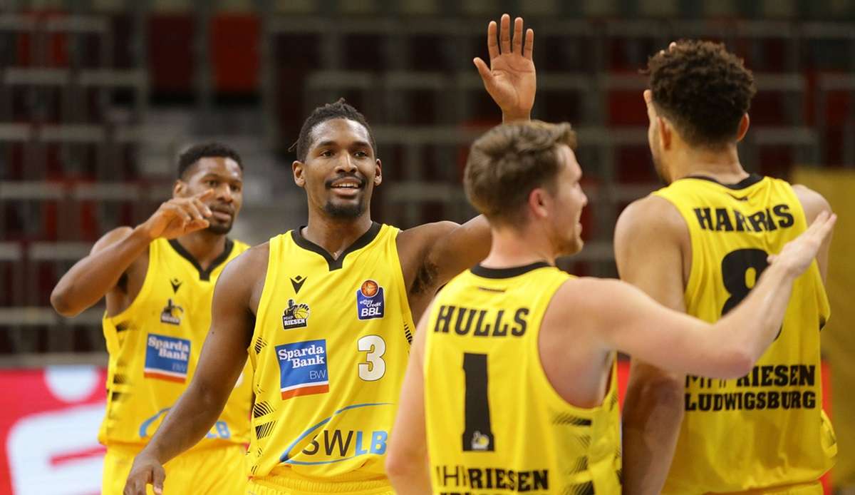 Die MHP Riesen Ludwigsburg bleiben in der Bundesliga vorn.