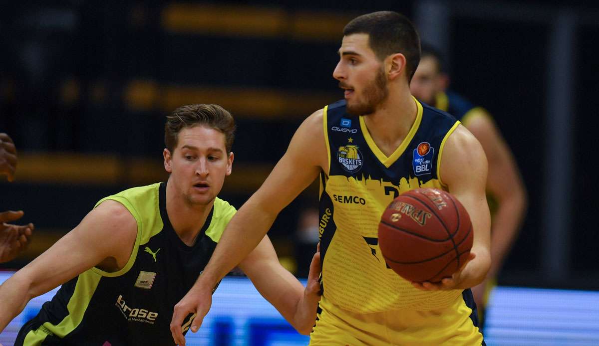 Die EWE Baskets Oldenburg gewinnen ihr Spiel gegen Bayreuth.