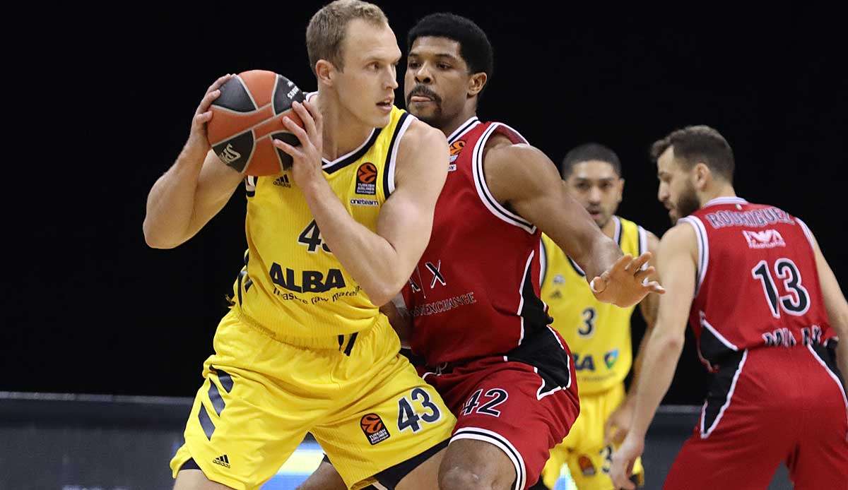 Keine Chance gegen Armani Mailand: Luke Sikma und Alba Berlin verloren deutlich mit 70:84.