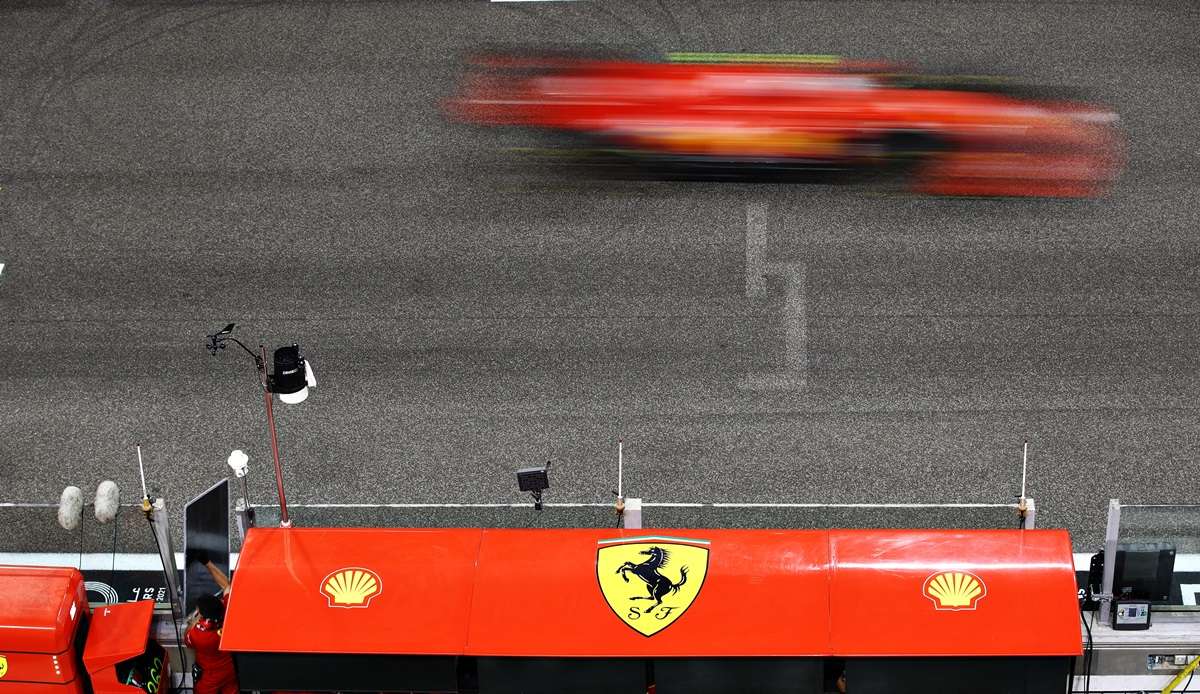Mick Schumacher (21) bekommt im Förderprogramm von Ferrari bald weibliche Gesellschaft.
