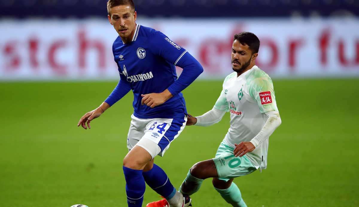 Schalke 04 reist zu Werder Bremen.