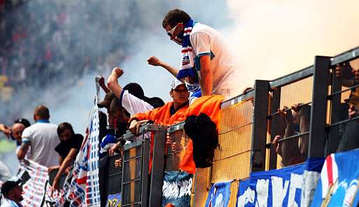 Das Spiel zwischen Hansa Rostock und Fortuna Düsseldorf musste mehrmals unterbrochen werden