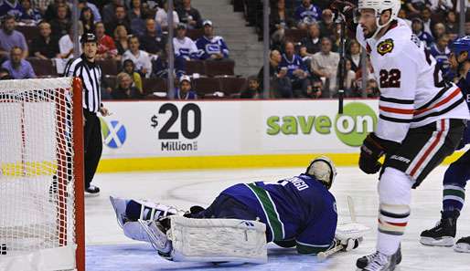 Troy Brouwer erzielte in Spiel 6 sein erstes Playoff-Tor für die Blackhawks
