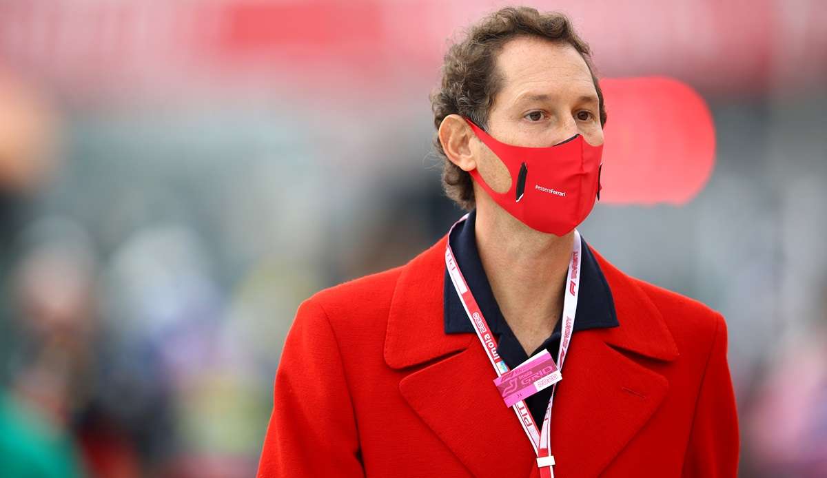 Ferrari-Verwaltungsratspräsident John Elkann hat sein Formel-1-Team nach der schwächsten Saison seit 40 Jahren zur Bescheidenheit aufgerufen. "