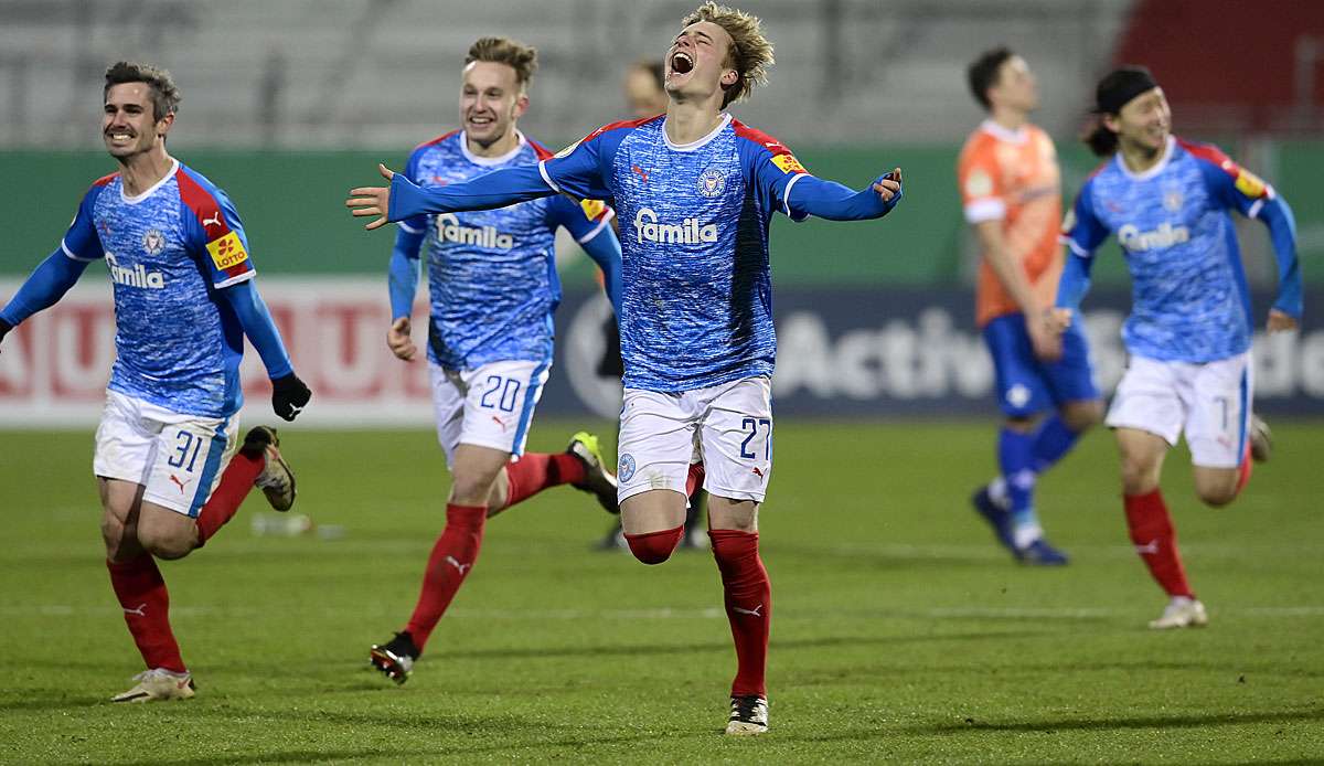 Holstein Kiel steht im Viertelfinale des DFB-Pokals.