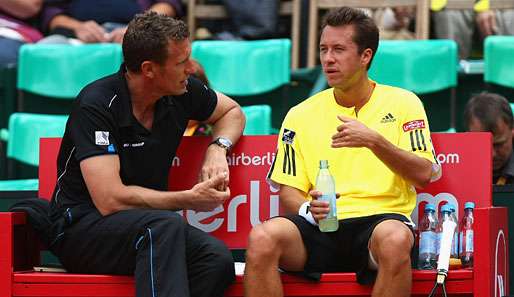 Teamchef Patrik Kühnen (l.) und Philipp Kohlschreiber treffen zum Auftakt auf Frankreich