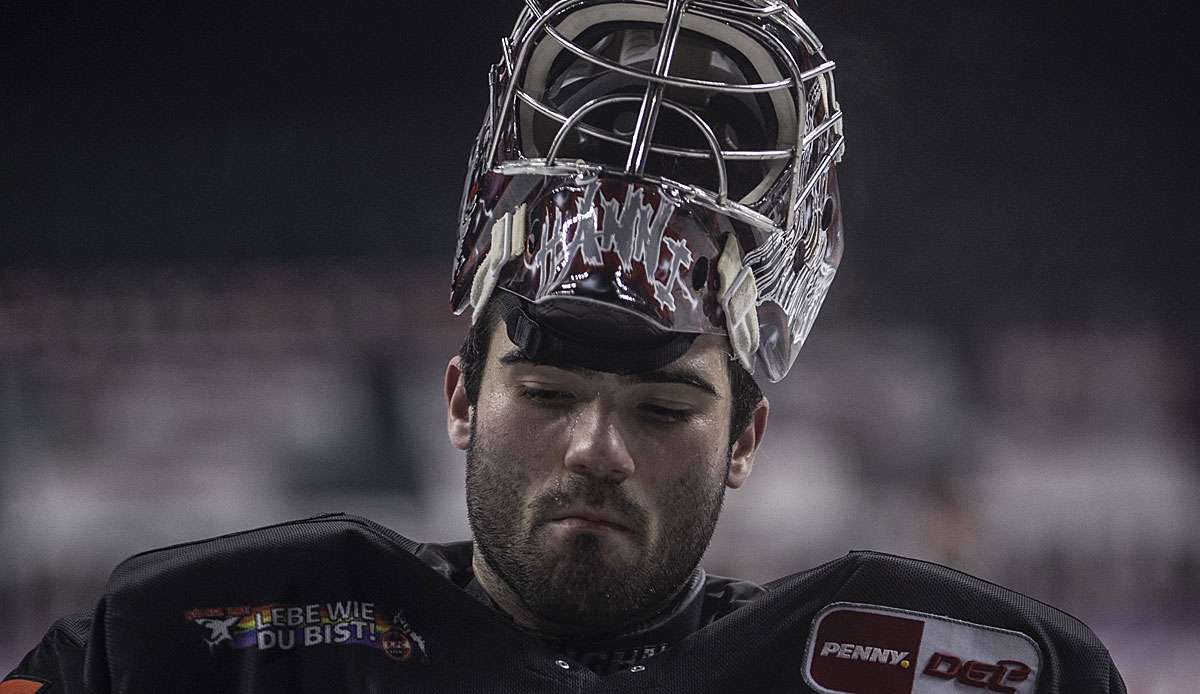 Hannibal Weitzmann und die Kölner Haie haben erneut gegen die DEG verloren.