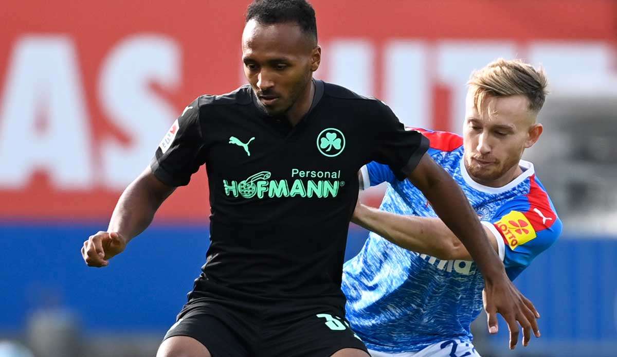 Julian Green und Greuther Fürth treffen auf Holstein Kiel.