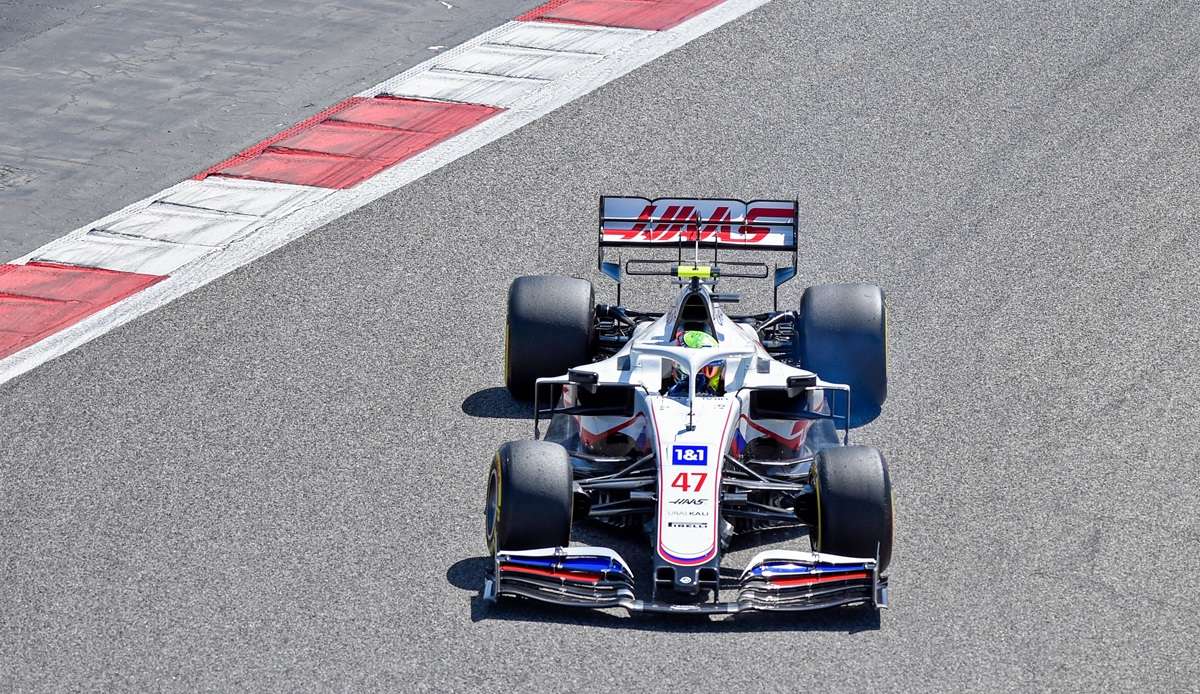 Neuling Mick Schumacher absolviert seine erste Formel-1-Saison.