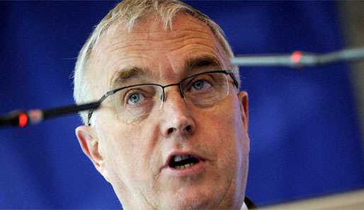 UCI-Präsident Pat McQuaid setzt sich zur Wehr