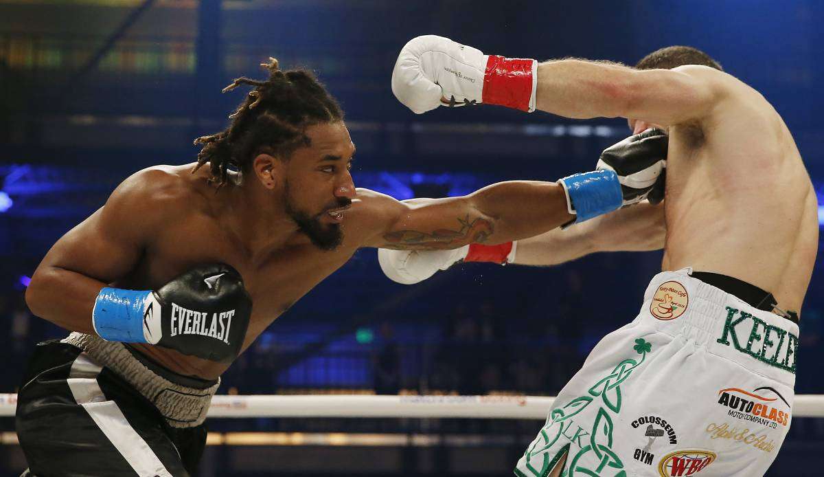 Demetrius Andrade (l.) ist ungeschlagener WBO-Champion im Mittelgewicht.