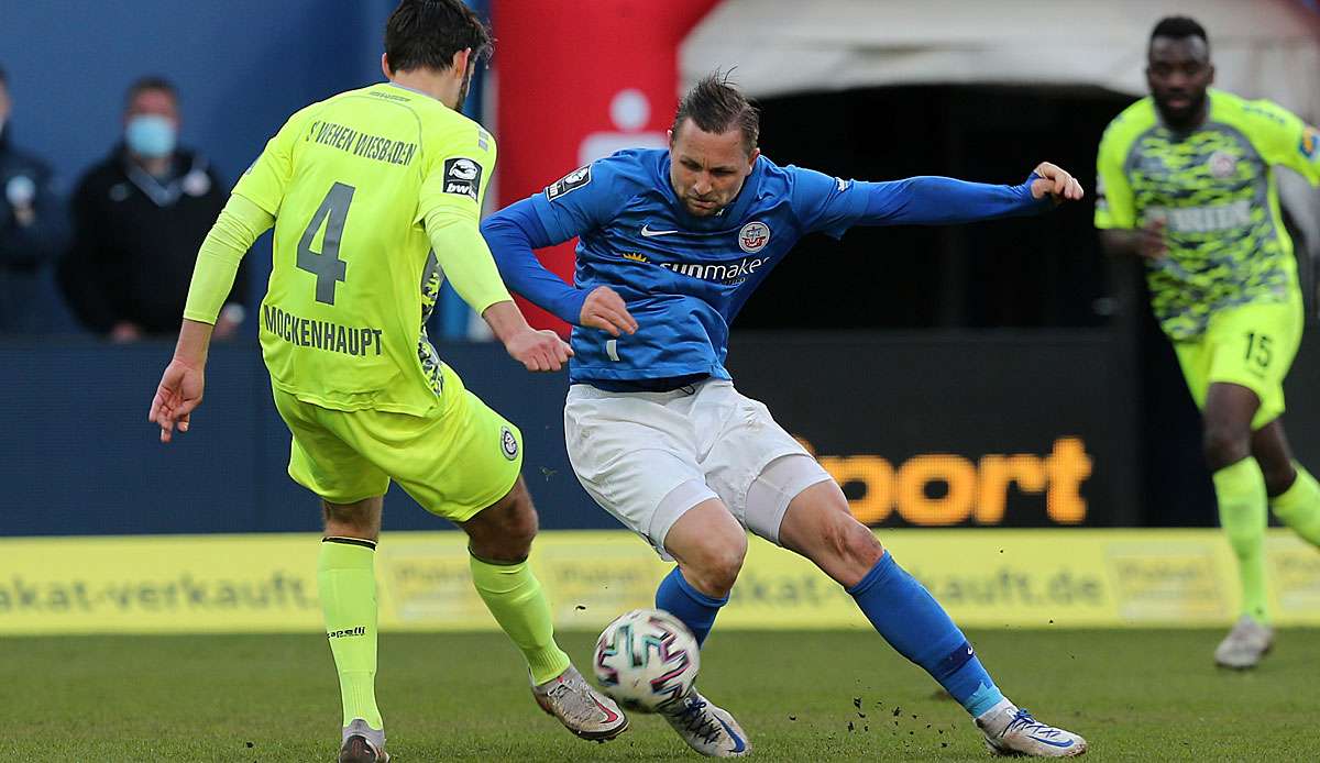 Hansa Rostock hat in letzter Minute den Ausgleichstreffer kassiert.