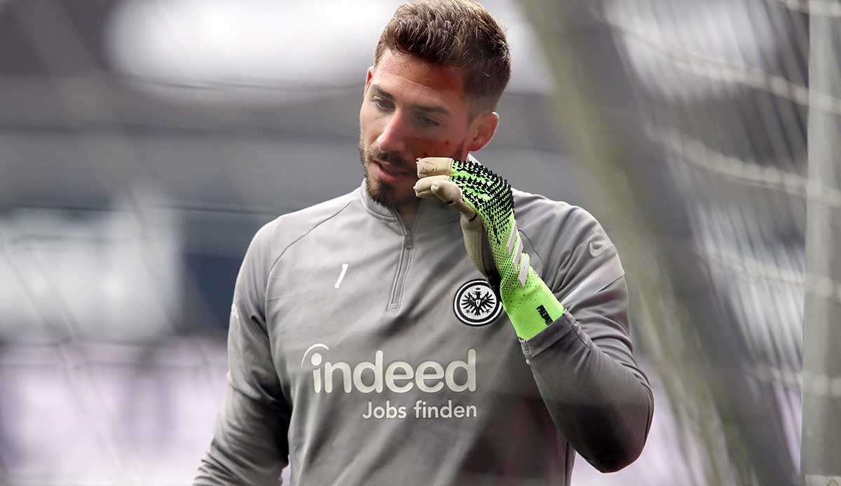 Kevin Trapp, Torhüter von Eintracht Frankfurt, hat im Anschluss an den 2:0-Sieg der SGE über den FC Augsburg scharf gegen die Medien geschossen.