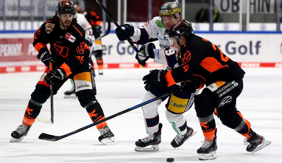 Im DEL-Finale treffen die Eisbären Berlin und die Grizzlys Wolfsburg aufeinander.