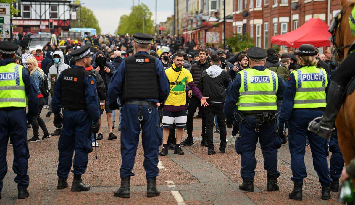 Nach den Fan-Protesten wurde das Spiel von Manchester United gegen den FC Liverpool abgesagt.