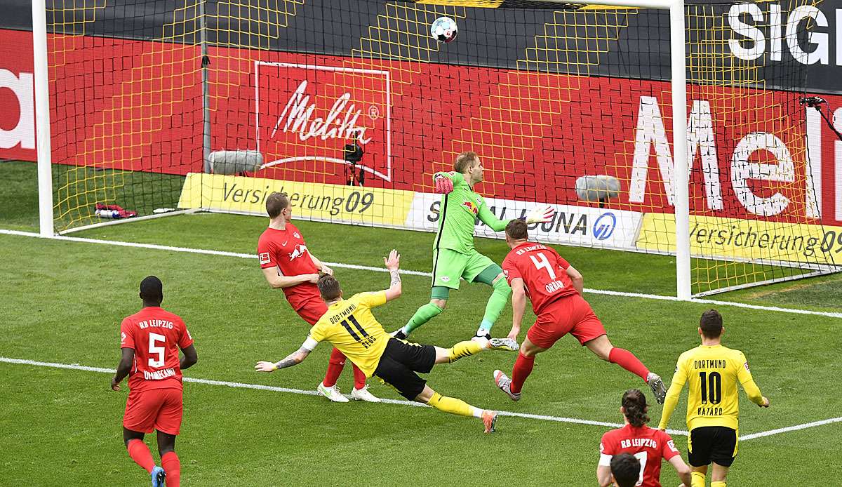 Marco Reus erzielt das 1:0.