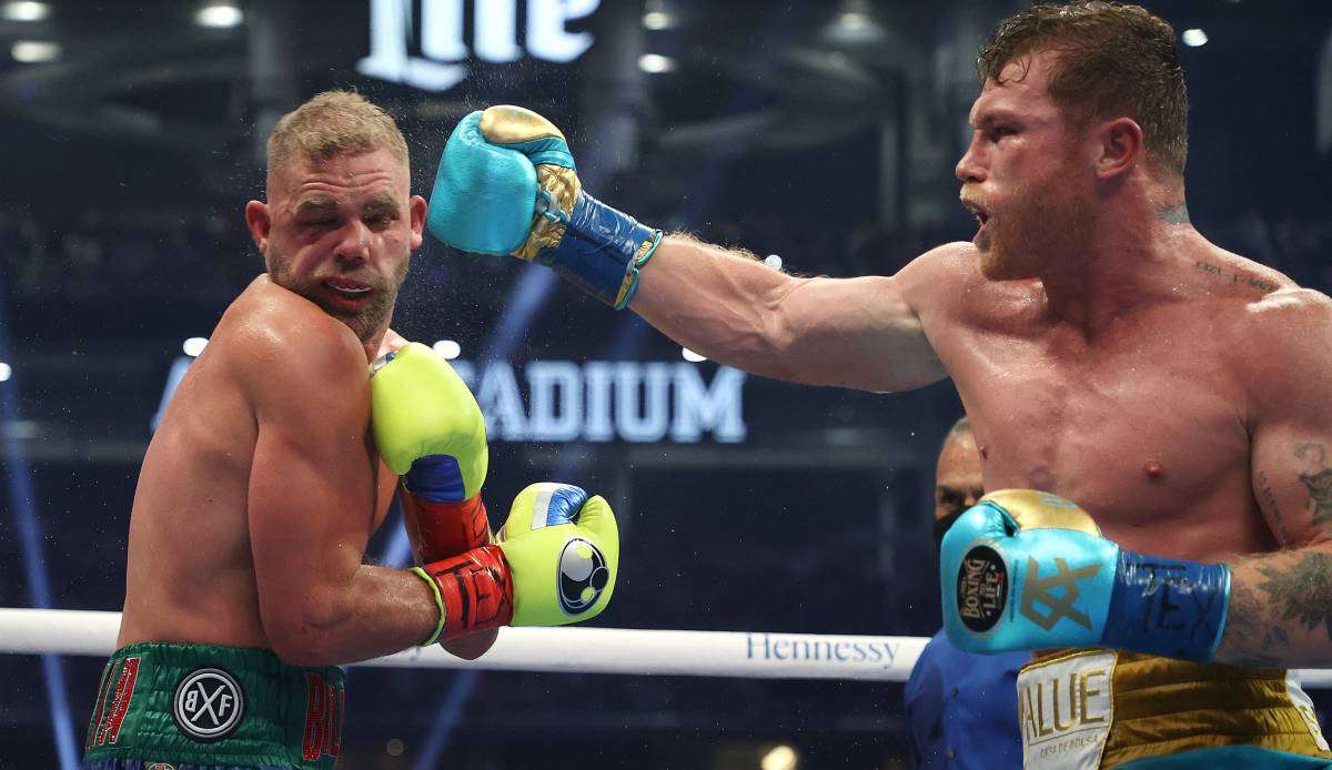 Canelo Alvarez besiegte Billy Joe Saunders vor über 70.000 Fans.