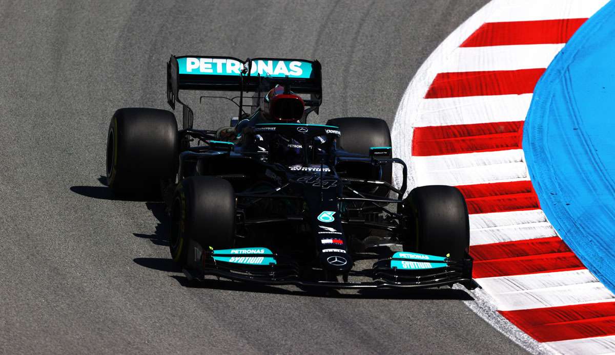 Lewis Hamilton startet in Ungarn von der Pole Position.