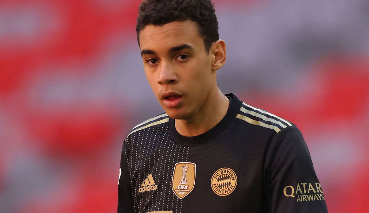 Jamal Musiala hat zum Auftakt des EM-Trainingslagers der deutschen Nationalmannschaft in Seefeld/Tirol nur eine individuelle Einheit im Fitnessbereich absolviert.
