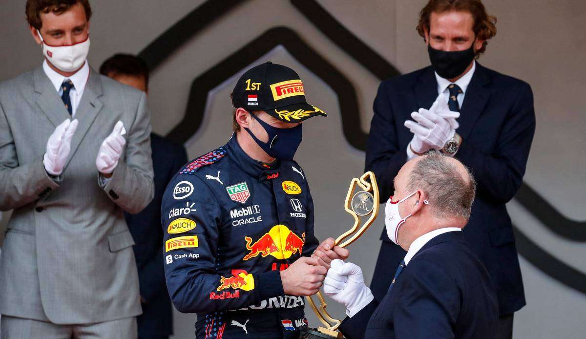 Max Verstappen hat die Führung in der Gesamtwertung übernommen.