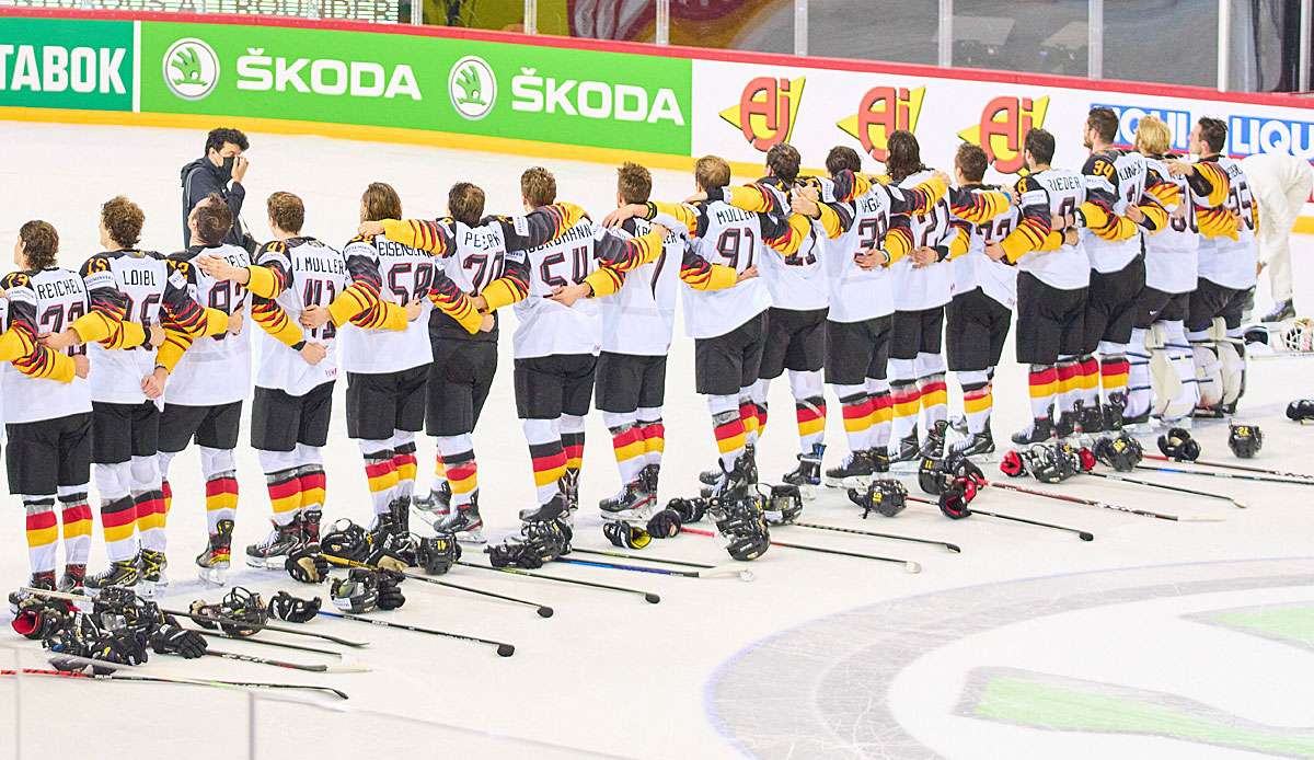 Das DEB-Team hat bei der WM in Lettland das Halbfinale erreicht.