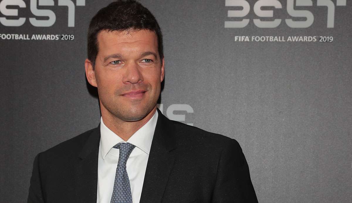 Michael Ballack hat seine Zweifel, was das DFB-Team im Achtelfinale gegen England betrifft.