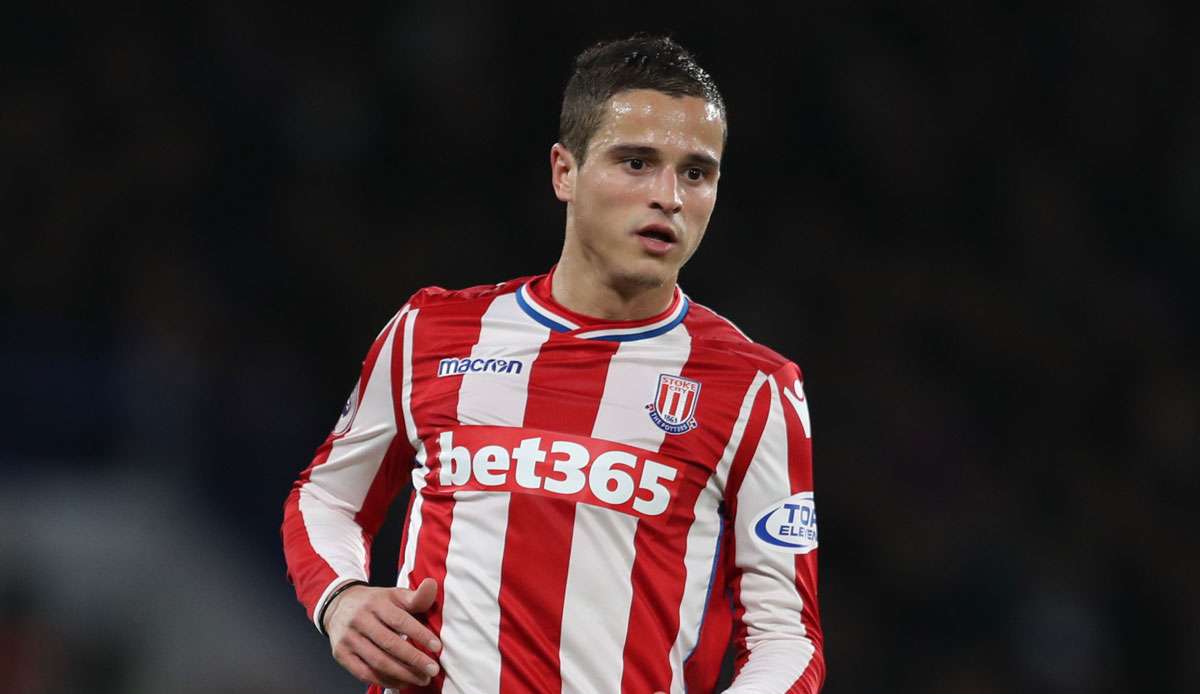 Ibrahim Afellay übt Kritik an Ex-Bondscoach Frank de Boer.